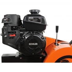 PowerKing Log Splitter PK0322K. Picture of the Kohler Engine.