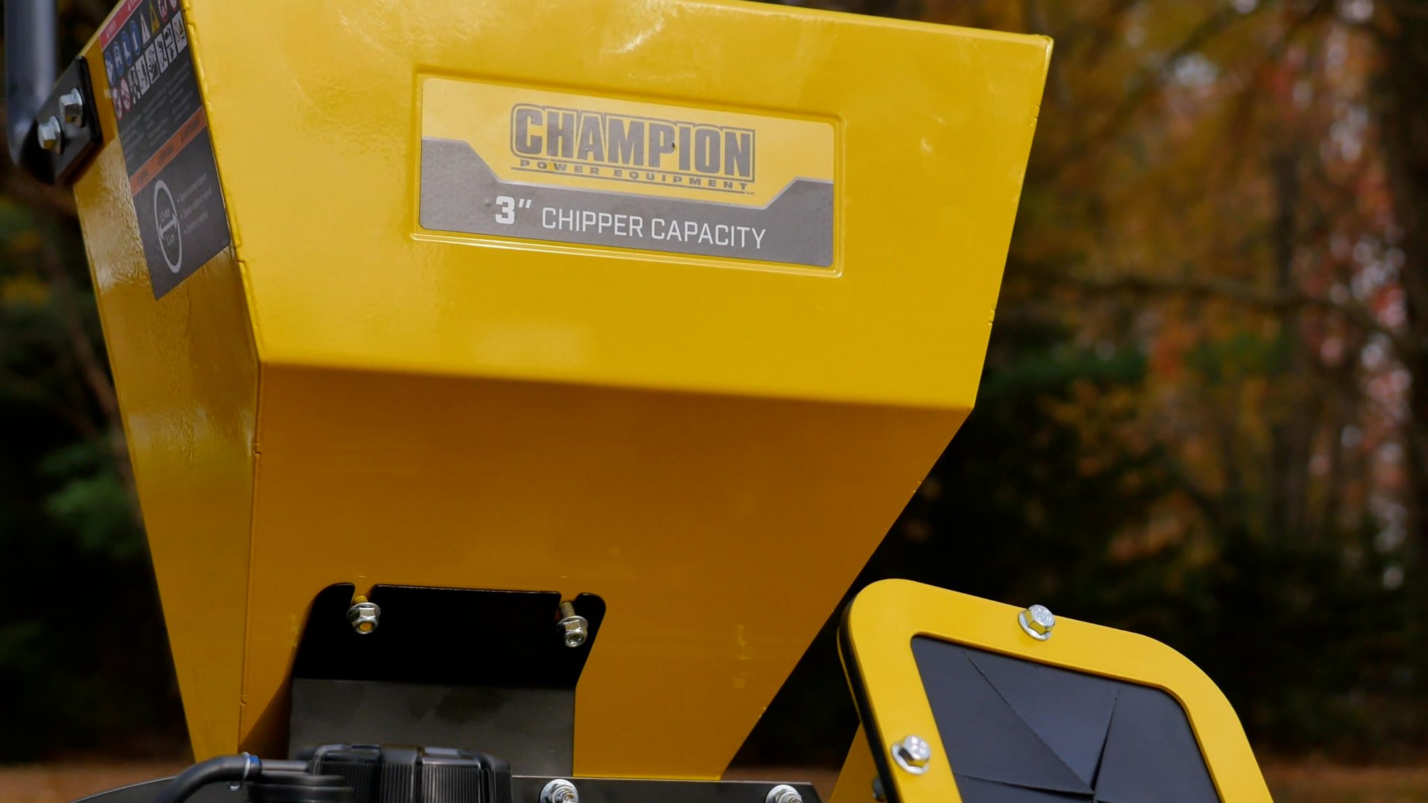 Champion 3Inch Portable ChipperShredder with Collection Bag 200905